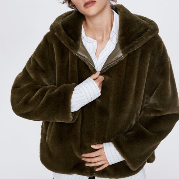 ZARA FAUX FUR JACKET - Picture 8 of 9